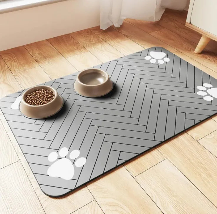 Quick-Dry Pet Feeding Mat